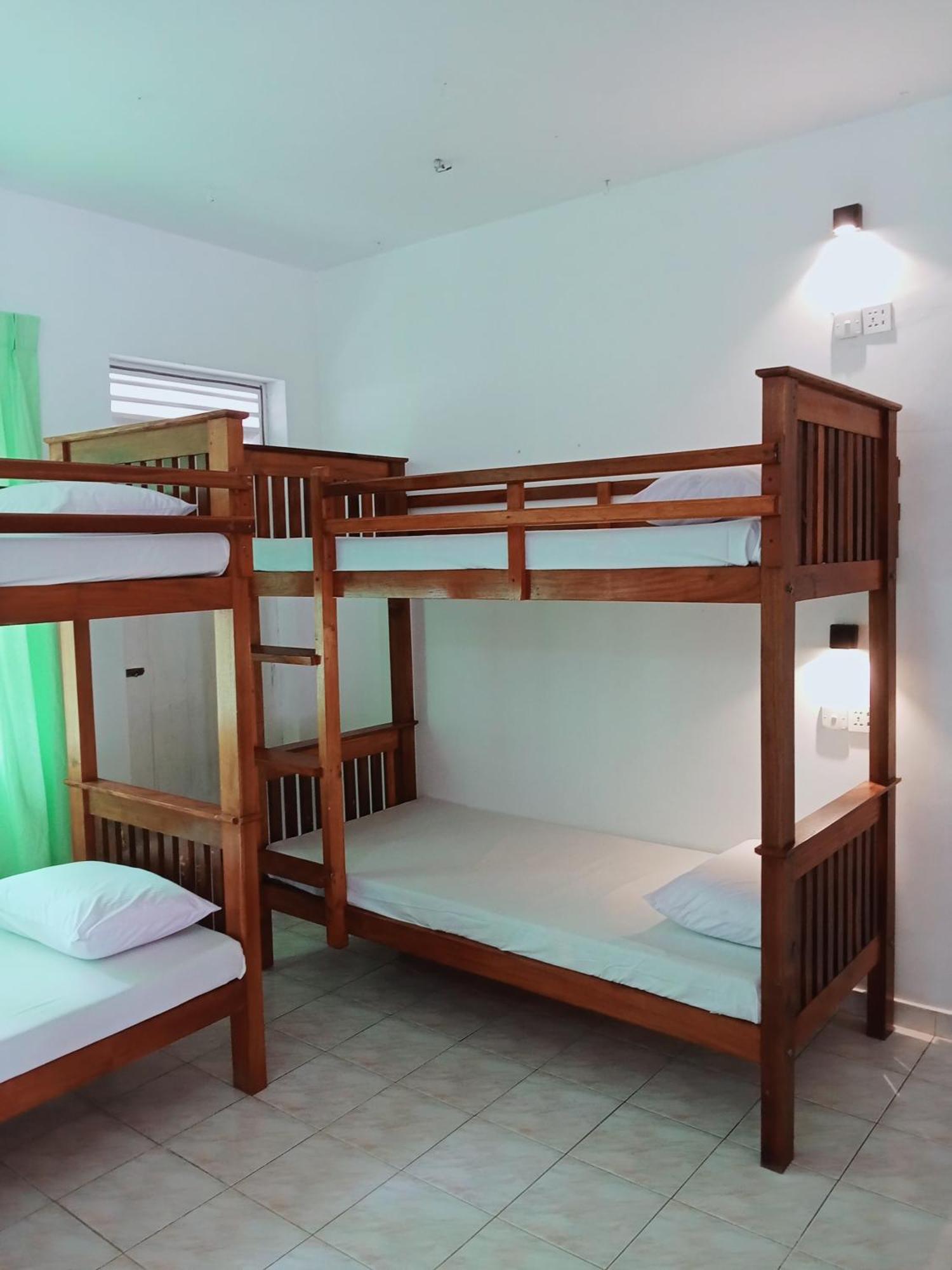 Sihara Rooms & Hostel Matara Exterior foto